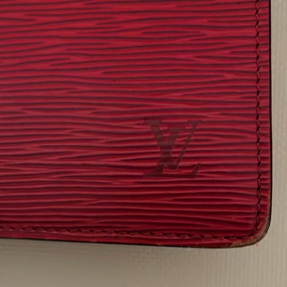 Louis Vuitton Grenelle Red Epi Leather Crossbody - Picture 15 of 16